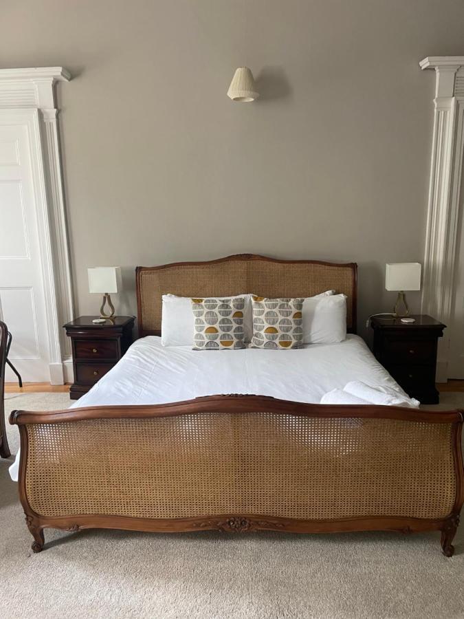 Séjour chez l'habitant Private Guest In Georgian Townhouse In Centre *